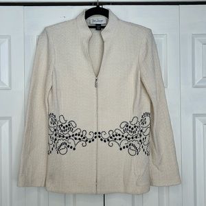 St John blazer. Perfect condition. Worn once. Size 4.